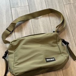 brand new bag, water resistant, olive color, original $30