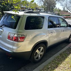 2010 GMC Acadia