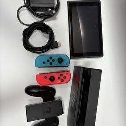Nintendo Switch 