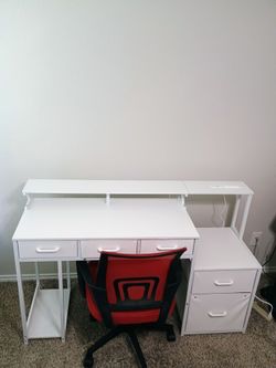 White desk + red chair