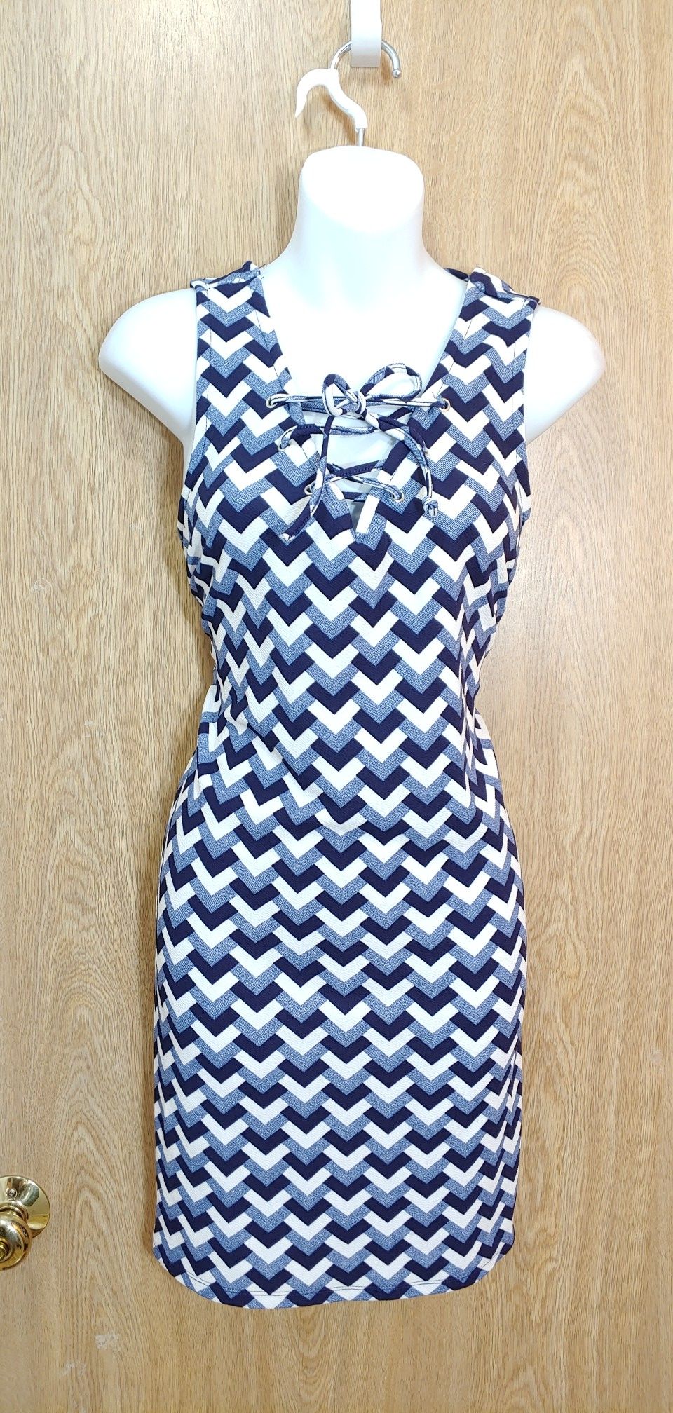 XL-Navy blue, blue & white front lace up sleeveless dress