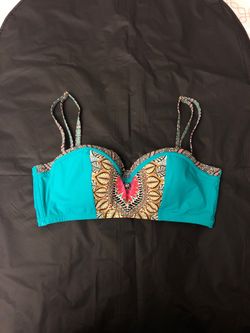 Turquoise multi color swim top, size M