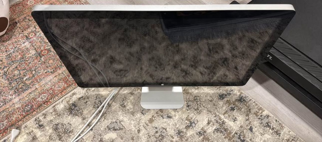 Apple studio display (Thunderbolt Display)
