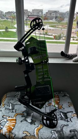Vortex Youth Compound Bow