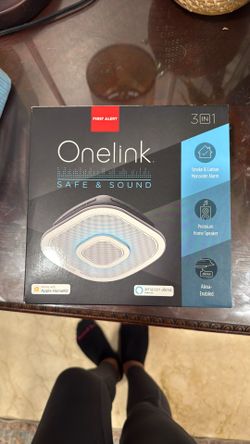 One Link Safe & Sound Smoke & CO2 detector/ Smart