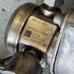 BMW High Pressure Fuel Pump w/ airpump
