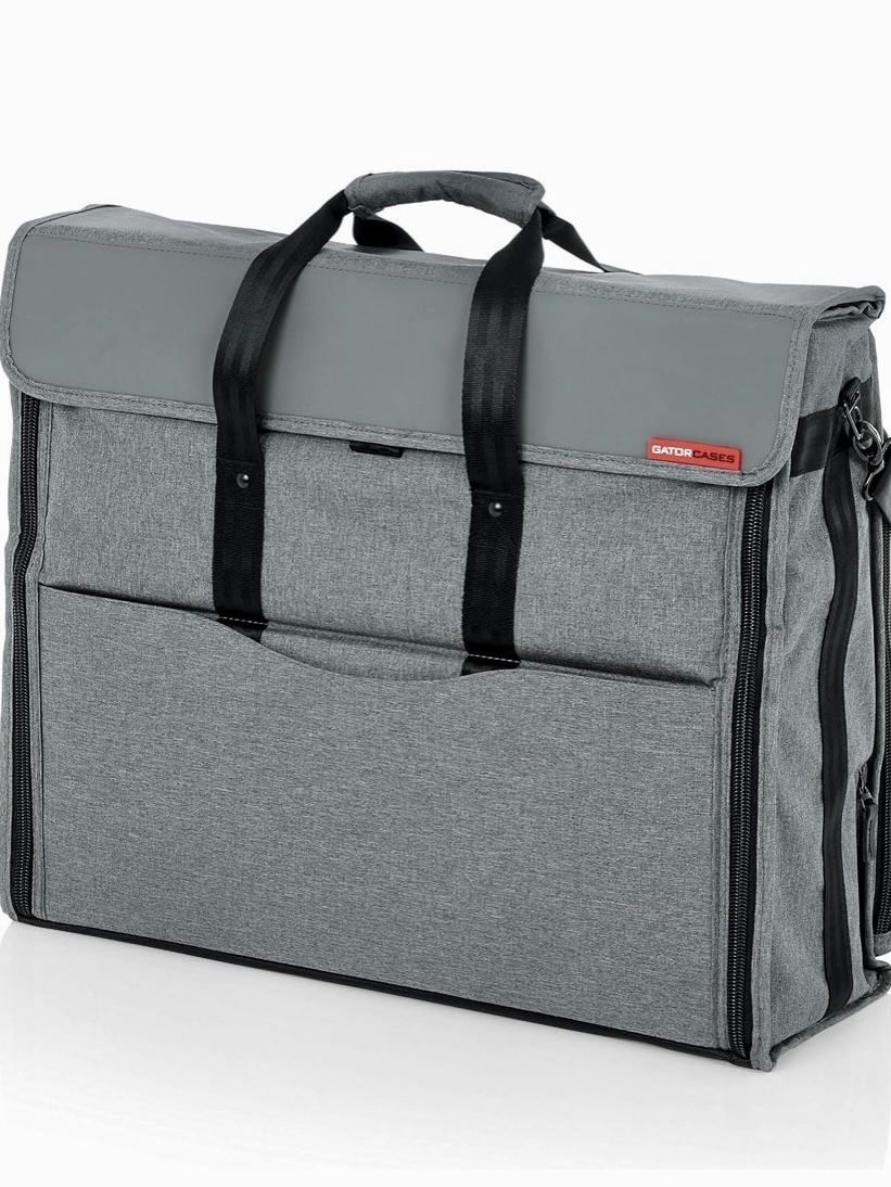 Gator case With All Accessories Hardly Use Paid 199$