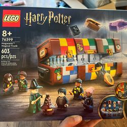 NIB LEGO Harry Potter Hogwarts Magical Trunk 