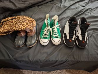 Men's shoes Air Jordan 2014 retro edition  $150  or best offer.   Rain boats $10.