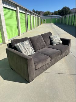 Grey Soft Sofa Couch🩶 Excellent Condition