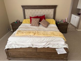 Cal King Tempur pedic Bed