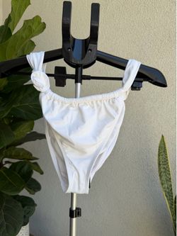 Target White Low Rise High Leg Bikini Bottom NWT XL(16)
