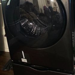 Samsung Extra Large Washer and Dryer
