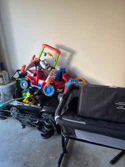 Baby Bassinet, Baby Pack n Play, Baby stroller, Toys Etc