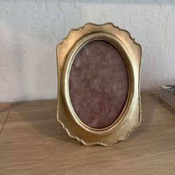 Vintage Style Gold Dots On Edge Photo Picture Frame
