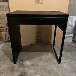 Ikea Micke Desk