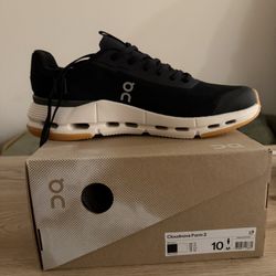 Cloudnova Form 2 Never Worn 