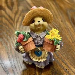 Vintage 1999 Mervyn’s Lulu Home Easter Bunny Figurine