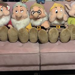 BRAND NEW WITH TAGS DISNEY STORE EXCLUSIVE XL FULL SET SEVEN DWARFS
