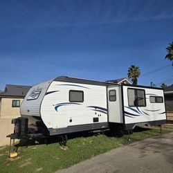 2016 Pacific Coachwork Seabreeze 27ft Trailer