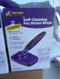Hertzko Self-Cleaning Pet Slicker Brush, Grooming Brush for Cat & Dogs