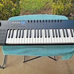 Alesis VI49 Midi Controller