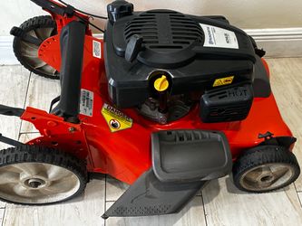 Husqvarna lawnmower  kohler 173cc self propelled