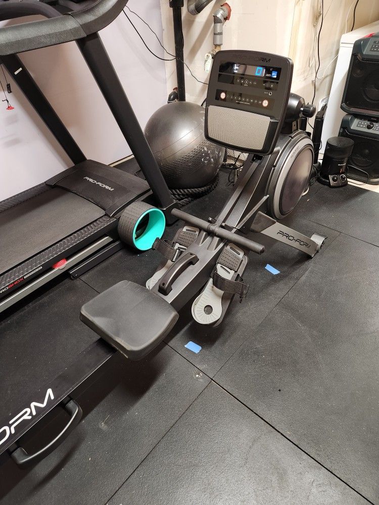 ProForm Rowing Machine 