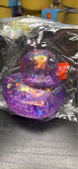 Toy rubber duck squishy