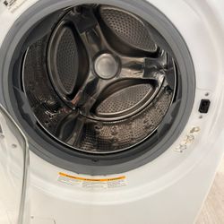 WASHER AND DRYER KENMORE ELECTRIC 