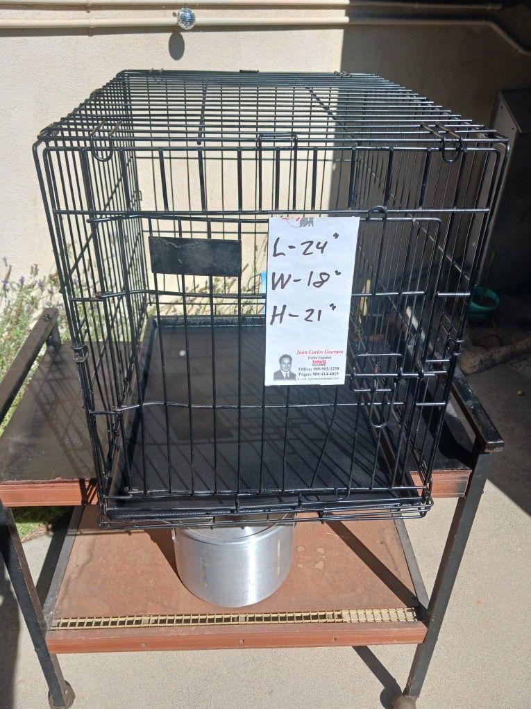 Medium   KENNEL  for Cat Or Small dog