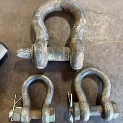 Shackles 