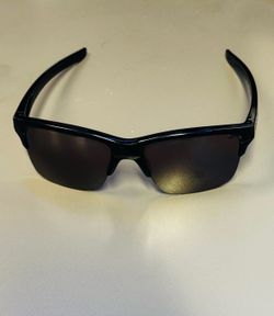 Oakley Thinlink Sunglasses OO9316-03 Black Ink / Sapphire Iridium Original Prizm polarized lenses The Oakley Thinlink is a sophisticated, semi-rimless