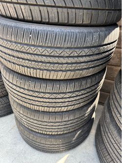 225-55r18 falken tires en excelentes condiciones de vida las 4