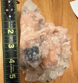 Peach cluster crystal