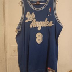 LA COBY #8  BRYANT JERSEY XxL ObO