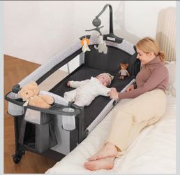 ELEMARA 4 in 1 Baby Bassinet Bedside Crib with Diaper Changer