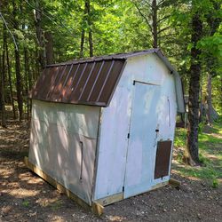 8X8 SHED - GOATHOUSE/CHICKEN COOP/BOB HOUSE/STORAGE SHED/VERY TINY HOUSE ;)