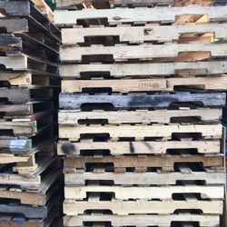 Standard Wooden Pallets 48x40 All Grades For Delivery