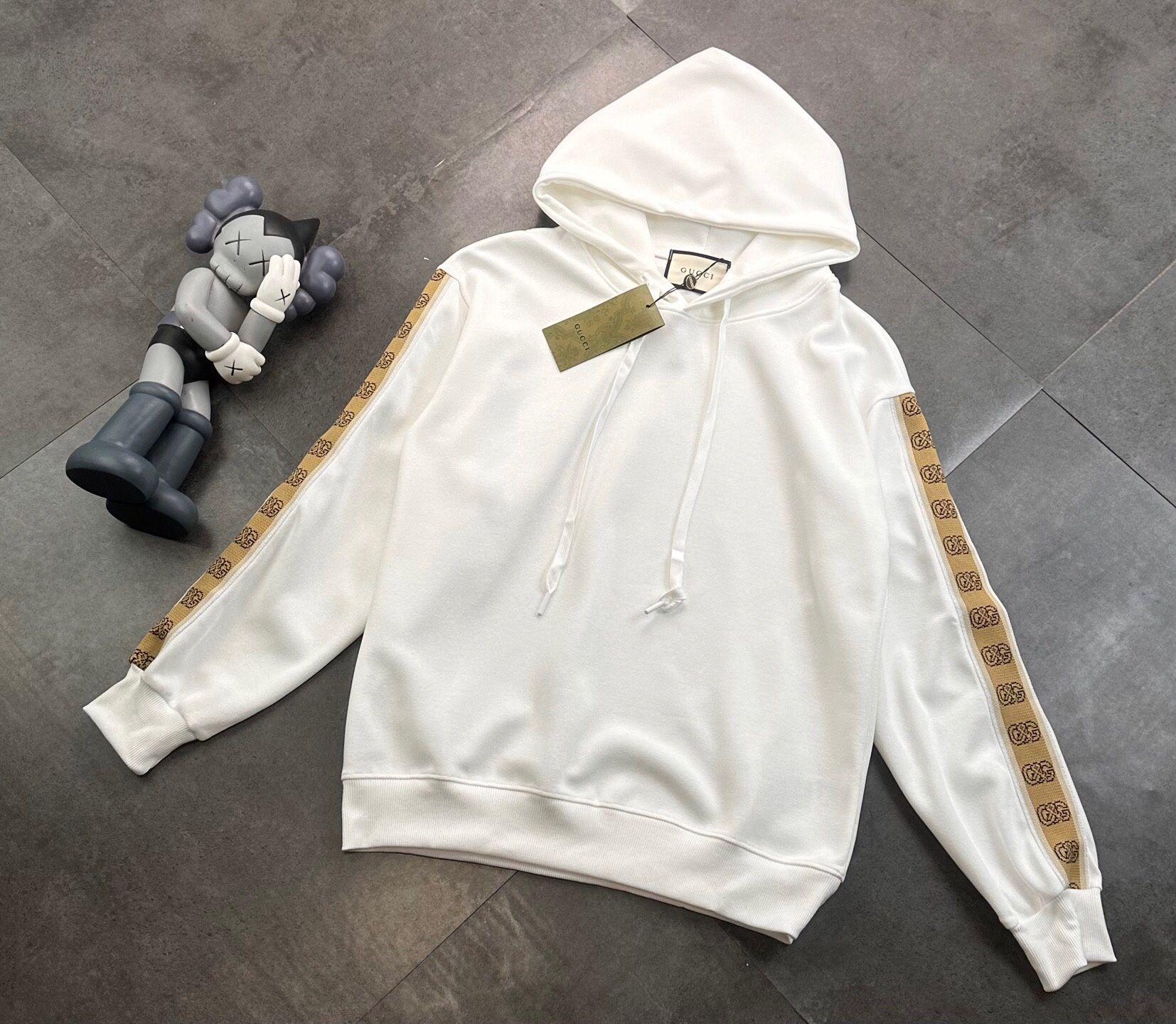 sweatshirt  White M