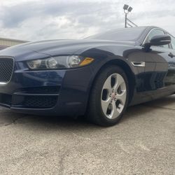 2017 Jaguar XE