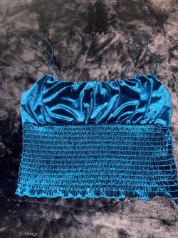 Urban outfitters crop top