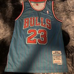 Jordan Bulls Jersey