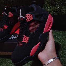 Jordan Retro 4 