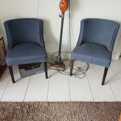 Caligaris Modern Blue Accent Chairs