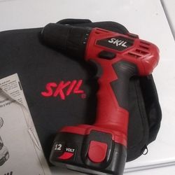 Skil Drill w/Case