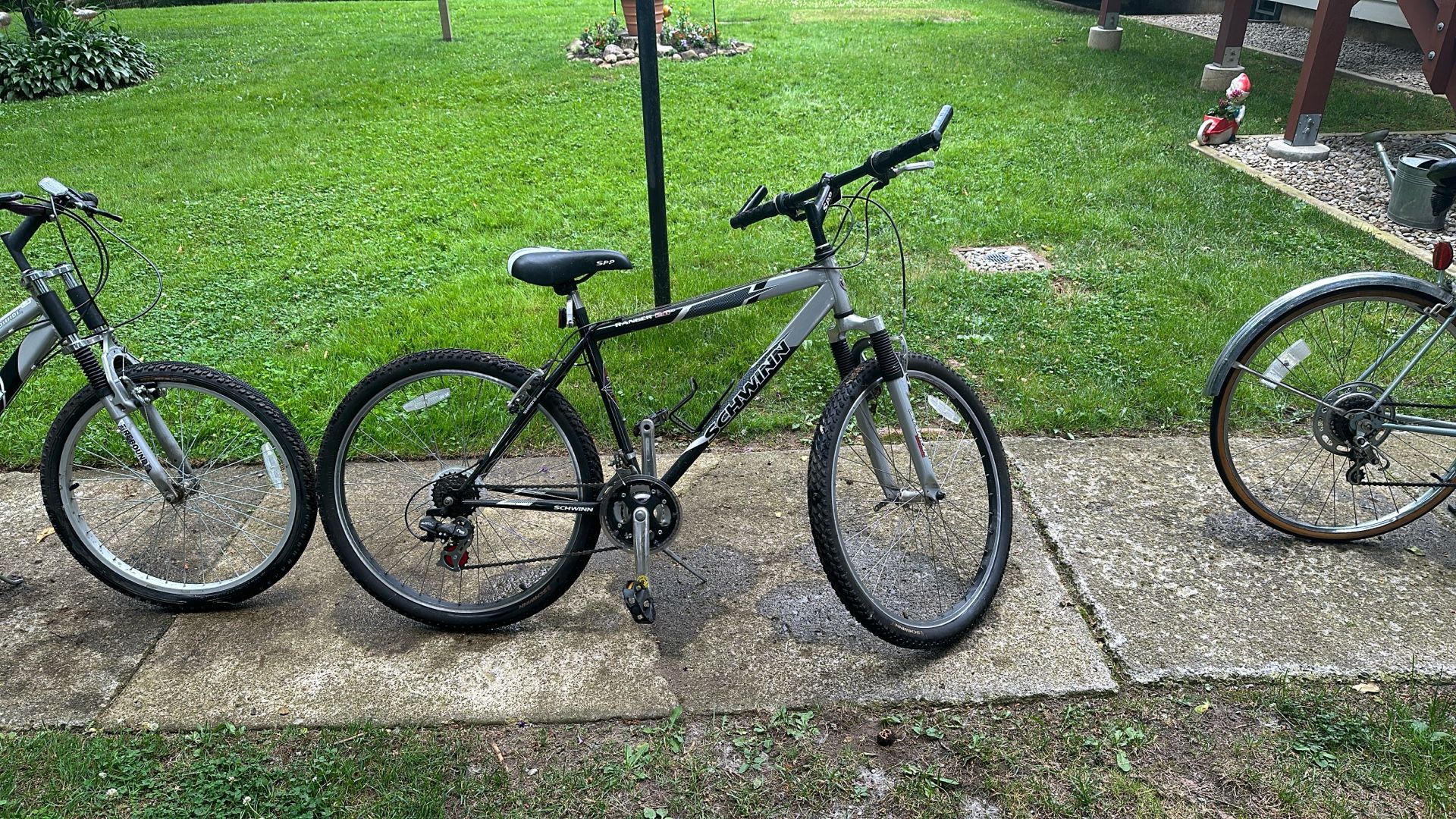 26” Men’s Schwinn Mountain Bike