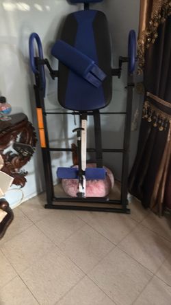 Gravity inversion table for back pain