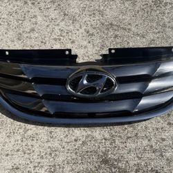 2011-2013 Hyundai Sonata Chrome Grille Assembly - OEM