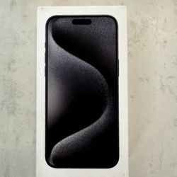 SEALED! New Iphone 15 Pro Max Unlocked 256gb ! Sealed ! Black Titanium